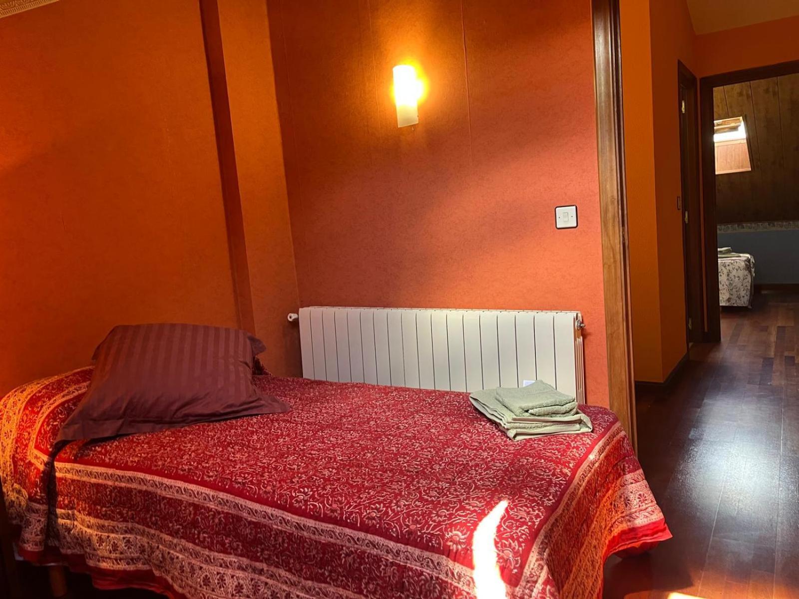 Alojamiento Las Endrinas Ezcaray Dış mekan fotoğraf
